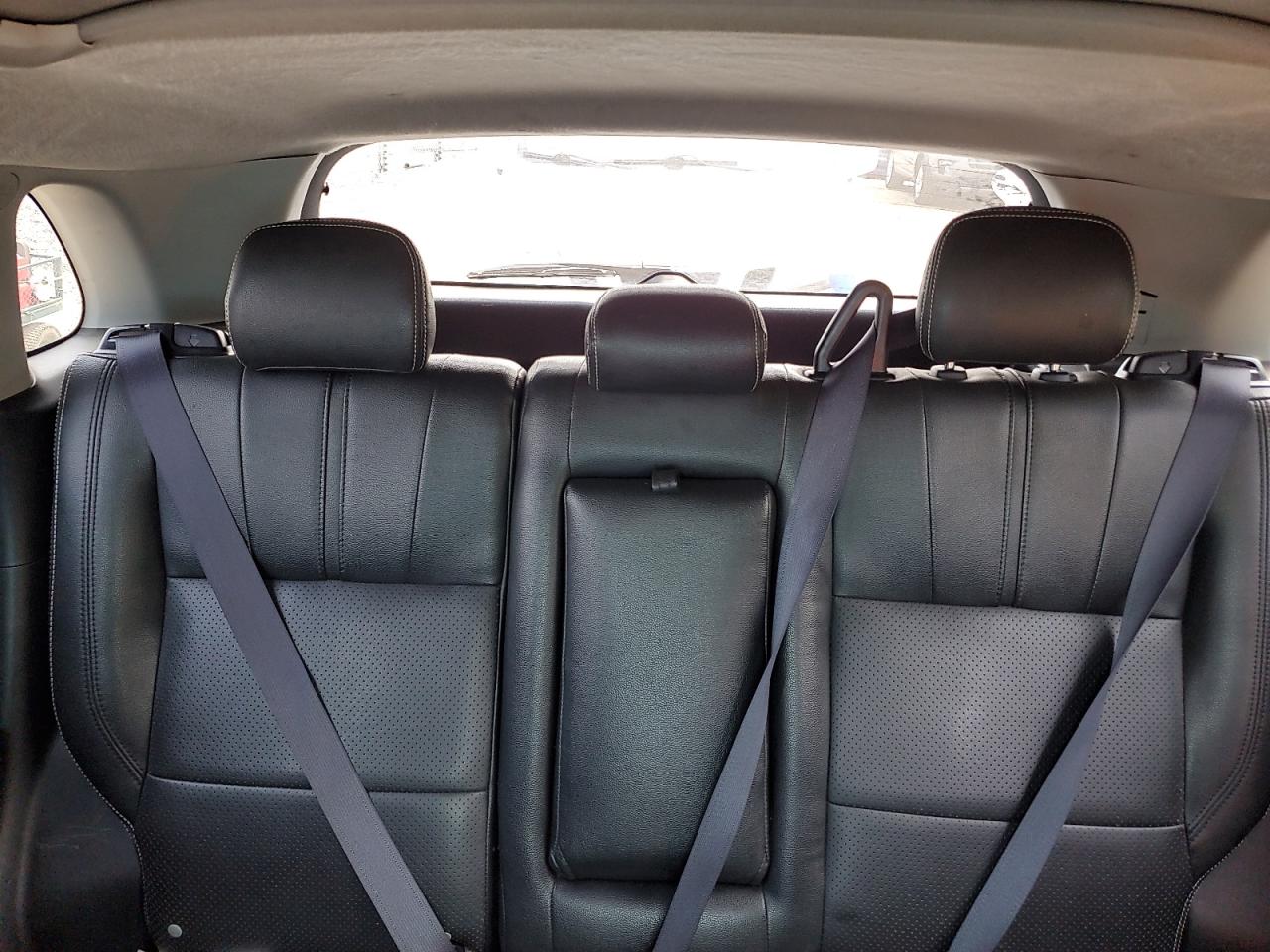 MITSUBISHI OUTLANDER SE