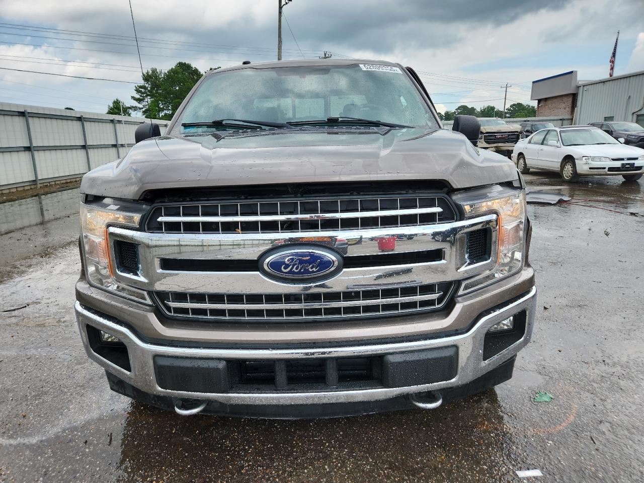 FORD F-150 SUPERCREW