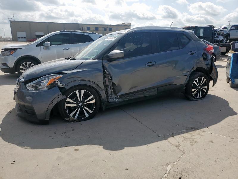 NISSAN KICKS SV