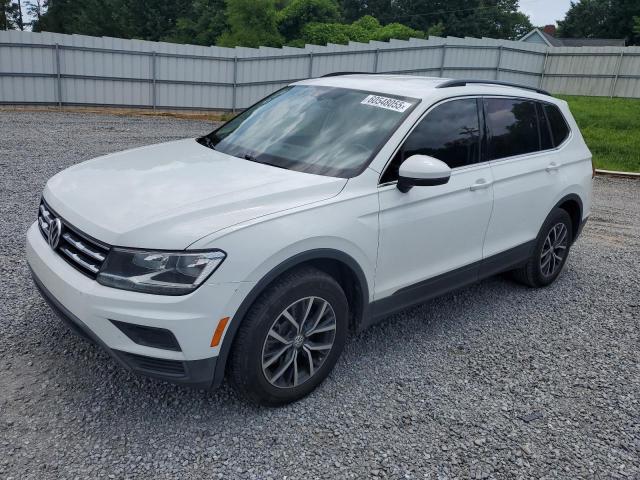 VOLKSWAGEN TIGUAN SE