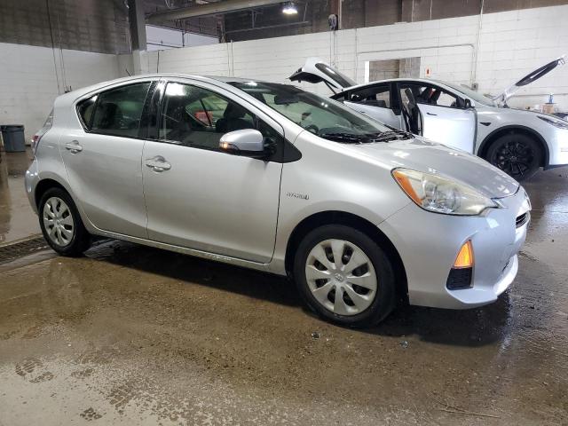 Vin: jtdkdtb39c1523859, lot: 61646385, toyota prius 20124