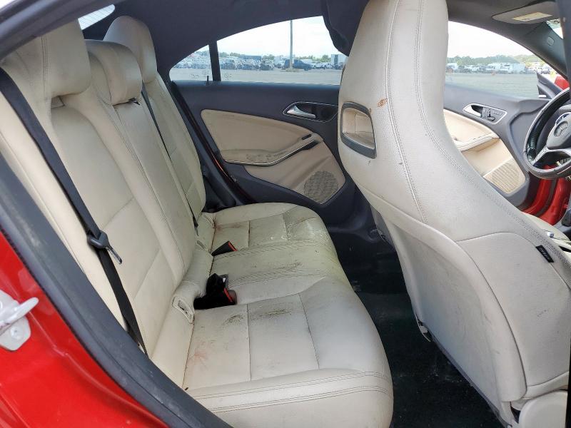 2014 MERCEDES-BENZ CLA 250 - WDDSJ4EB4EN121525