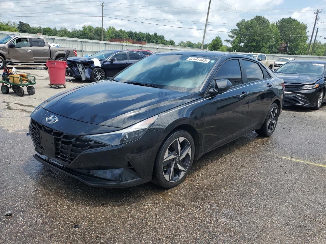 HYUNDAI ELANTRA SEL