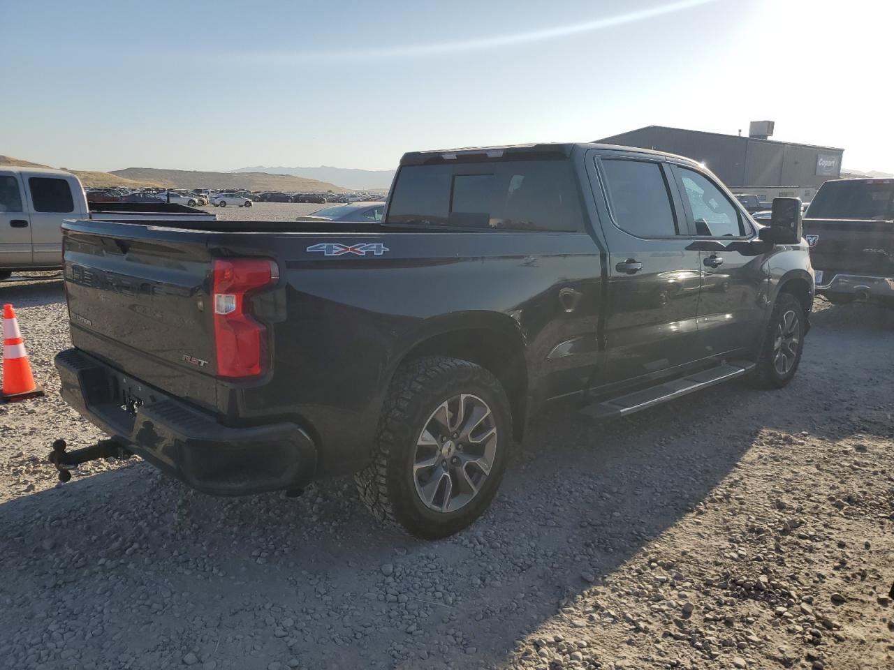 CHEVROLET SILVERADO K1500 RST