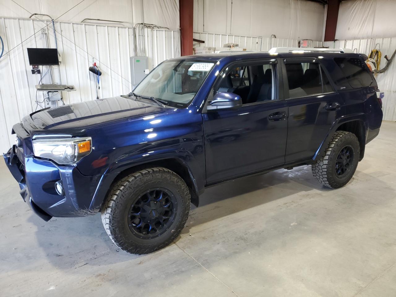 TOYOTA 4RUNNER SR5/SR5 PREMIUM