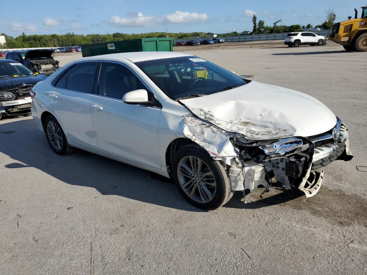 Toyota Camry le 2015