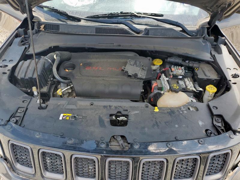 2018 JEEP COMPASS TR 3C4NJDDB9JT132023