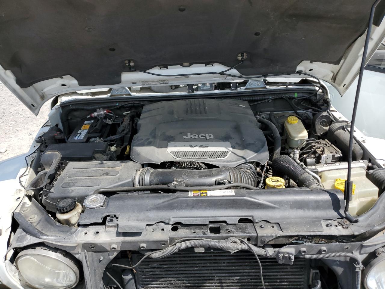 JEEP WRANGLER SAHARA