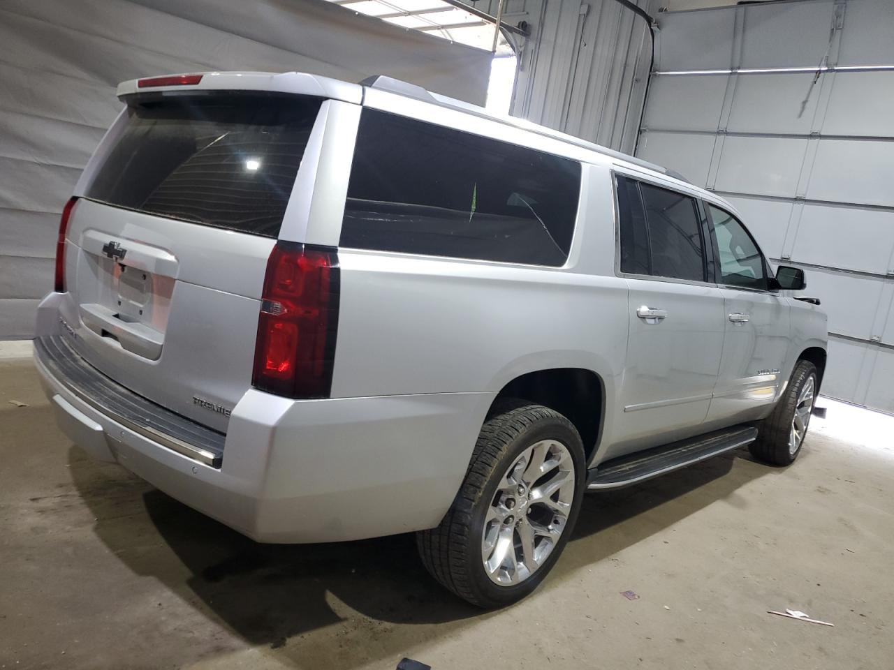 CHEVROLET SUBURBAN 2020