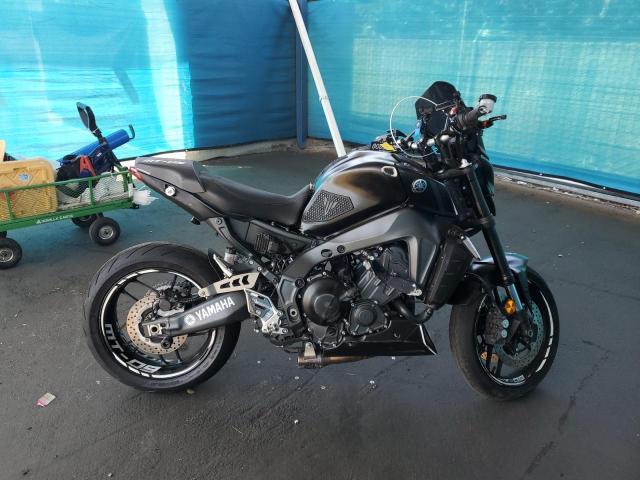 YAMAHA MT09 C 2022 black  gas JYARN71Y9NA000582 photo #1