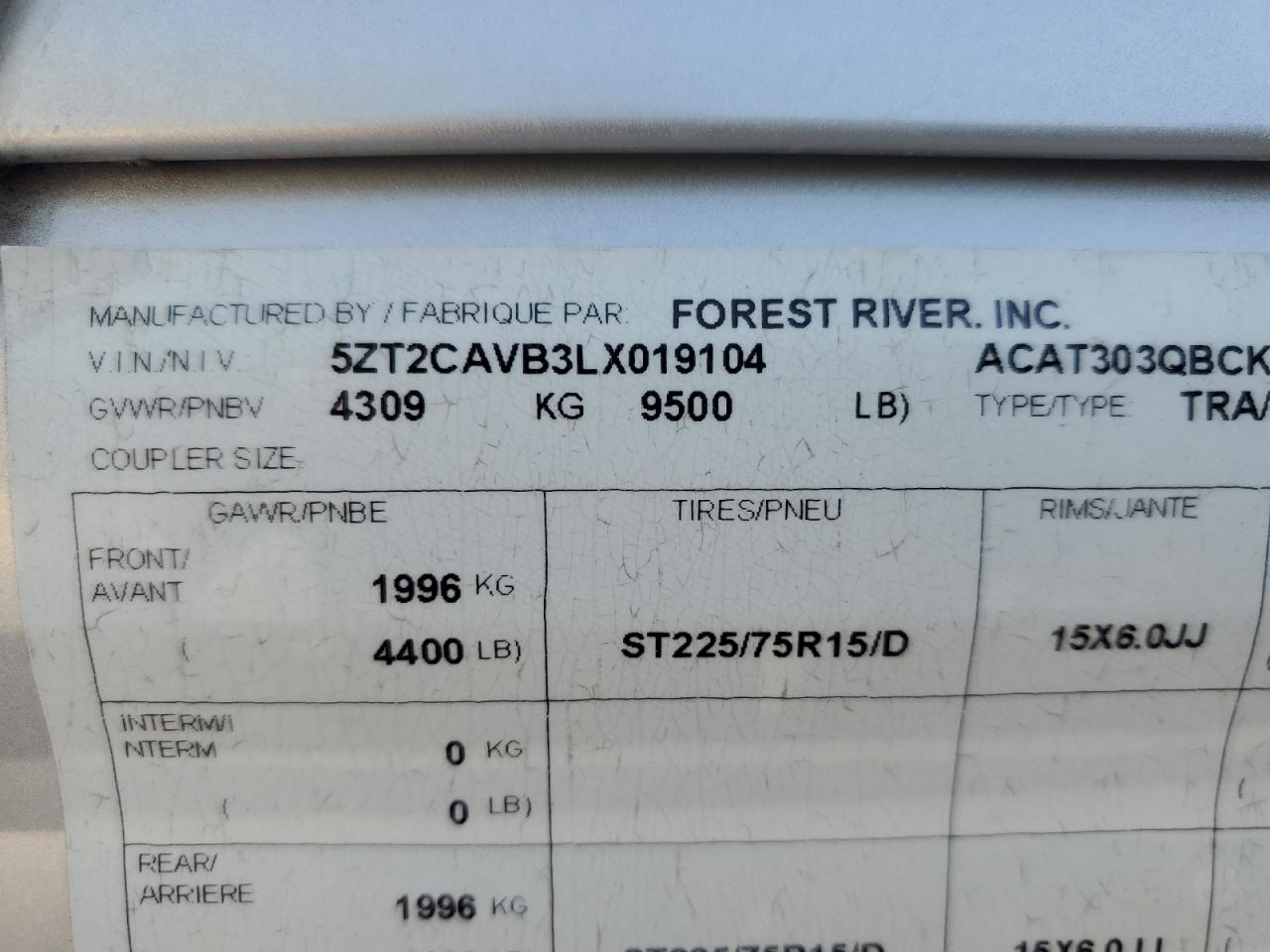 Lot #3216912270 2020 COACH CATALINA