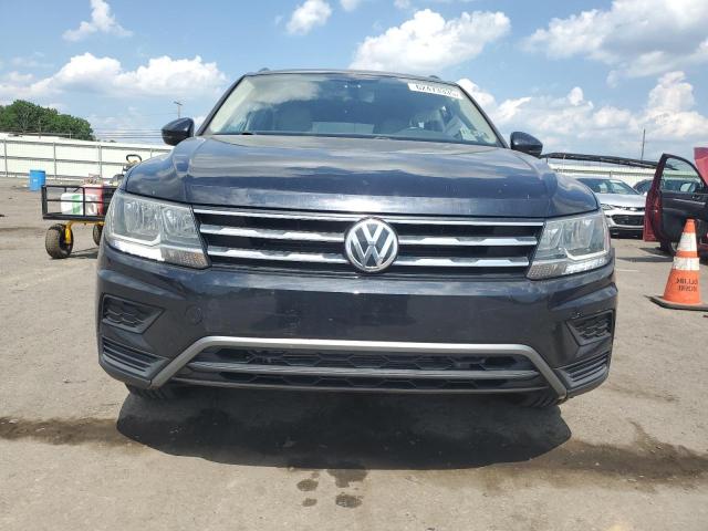 2018 VOLKSWAGEN TIGUAN SE - 3VV2B7AX9JM164838