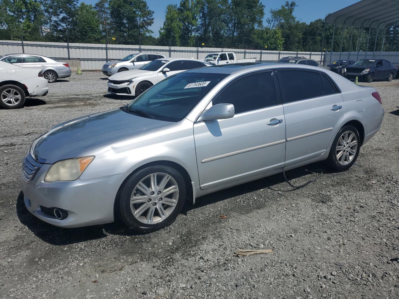 TOYOTA AVALON XL