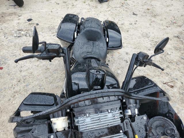 2018 HARLEY-DAVIDSON FLTRXS ROA - 1HD1KTC10JB667689