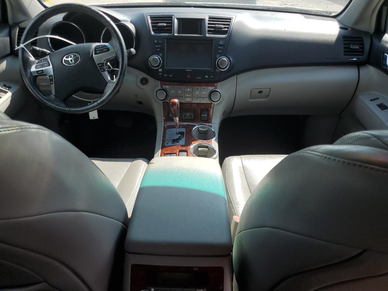 Toyota Highlander 2011