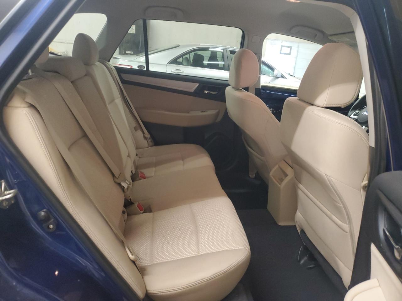 SUBARU OUTBACK 2.5I PREMIUM