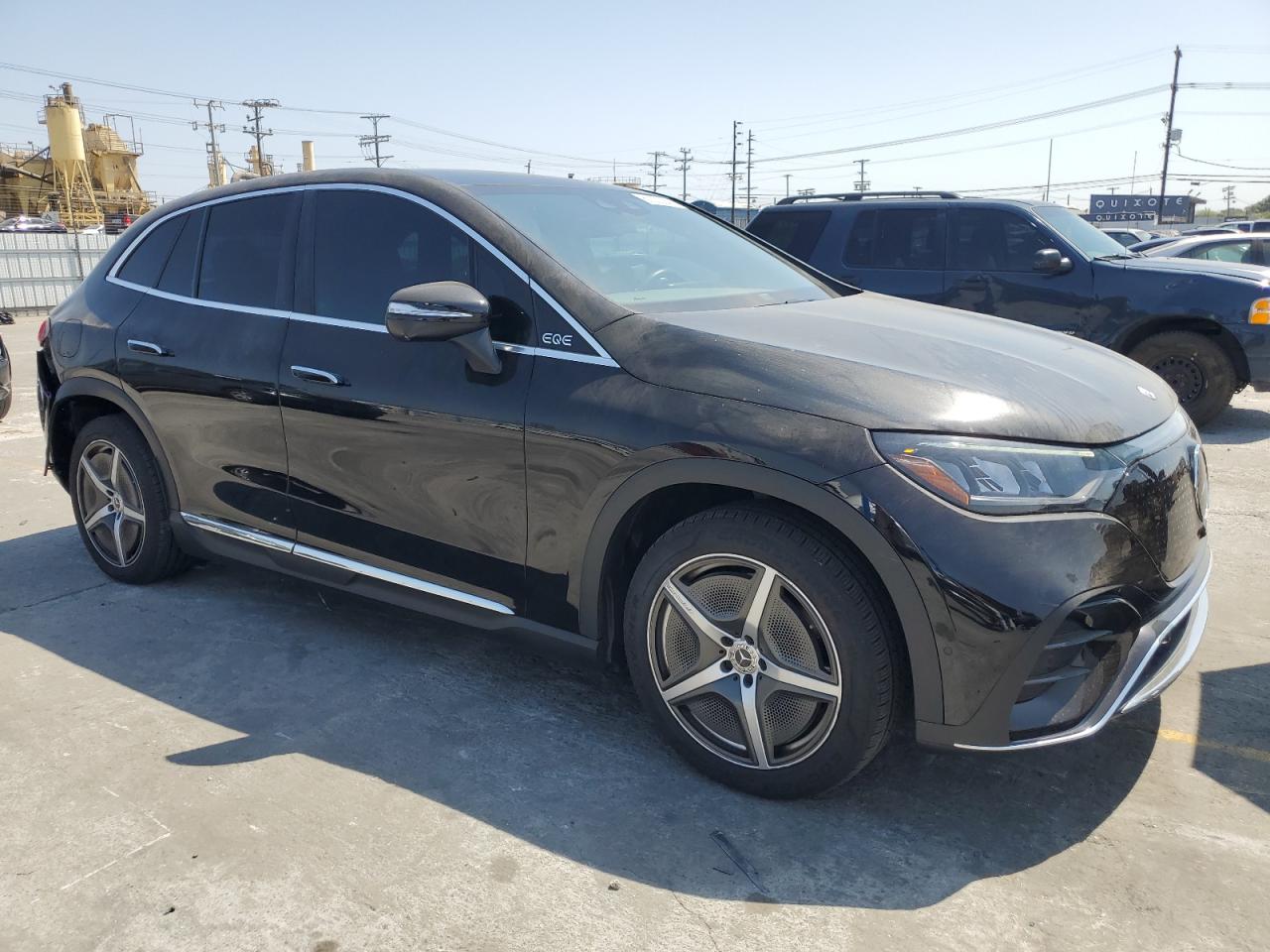 MERCEDES-BENZ EQE SUV 350+