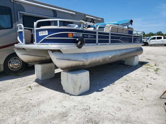 2017 SUN TRACKER BOAT #3261222971