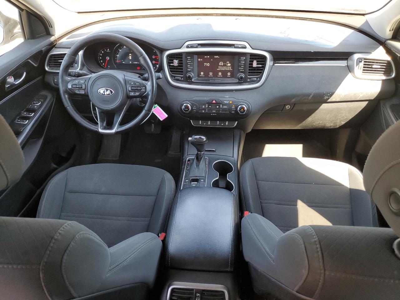 Kia Sorento lx 2017