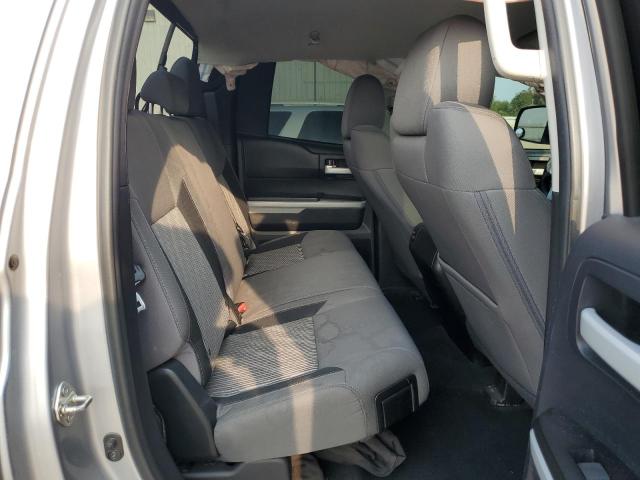 2016 TOYOTA TUNDRA DOU 5TFUW5F13GX518263
