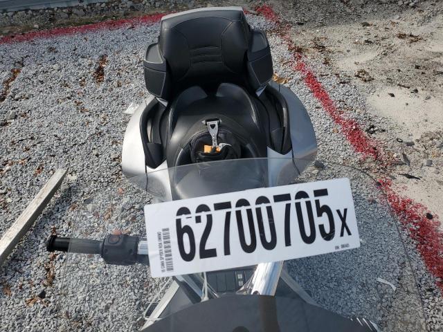 2010 CAN-AM SPYDER ROA 2BXJBWC19AV000485