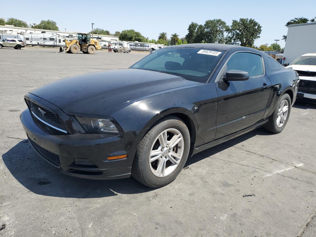 FORD MUSTANG