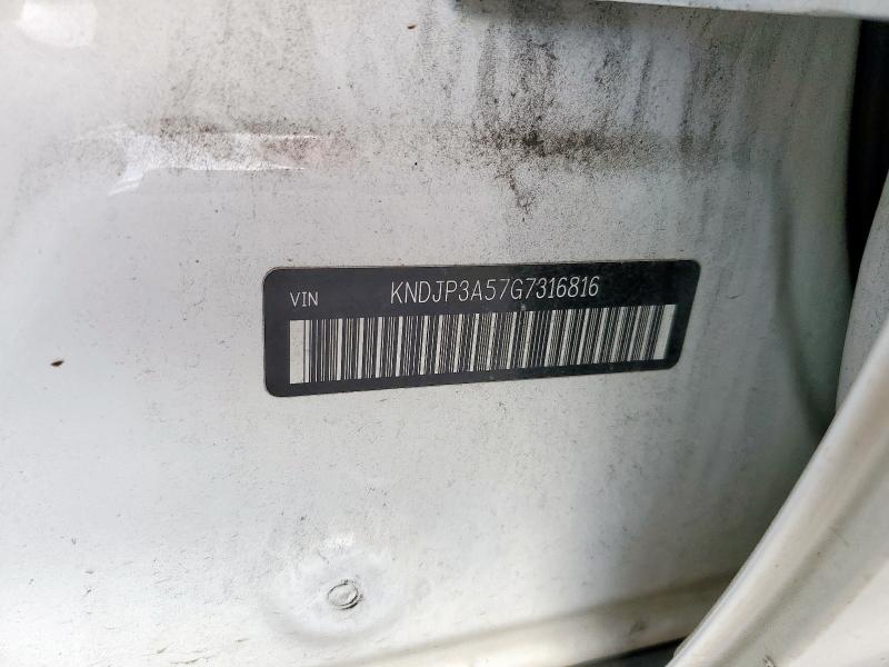 2016 KIA SOUL + - KNDJP3A57G7316816