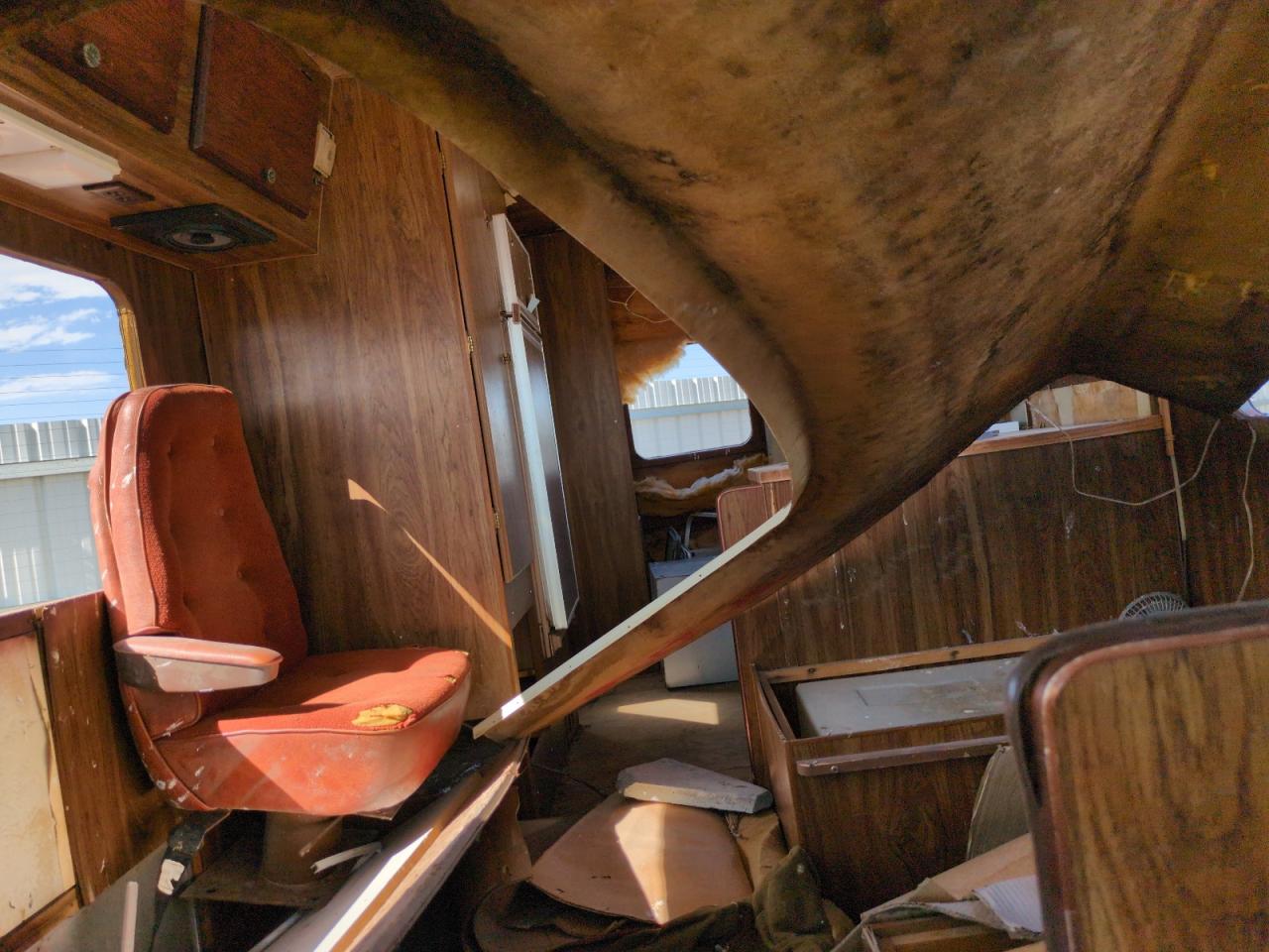 Lot #3182113906 1978 FTWD MOTORHOME