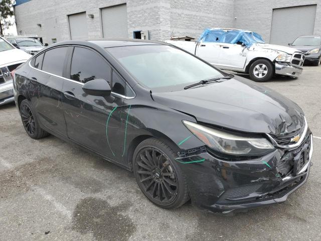 Vin: 1g1be5sm0h7185654, lot: 61981035, chevrolet cruze lt 20174