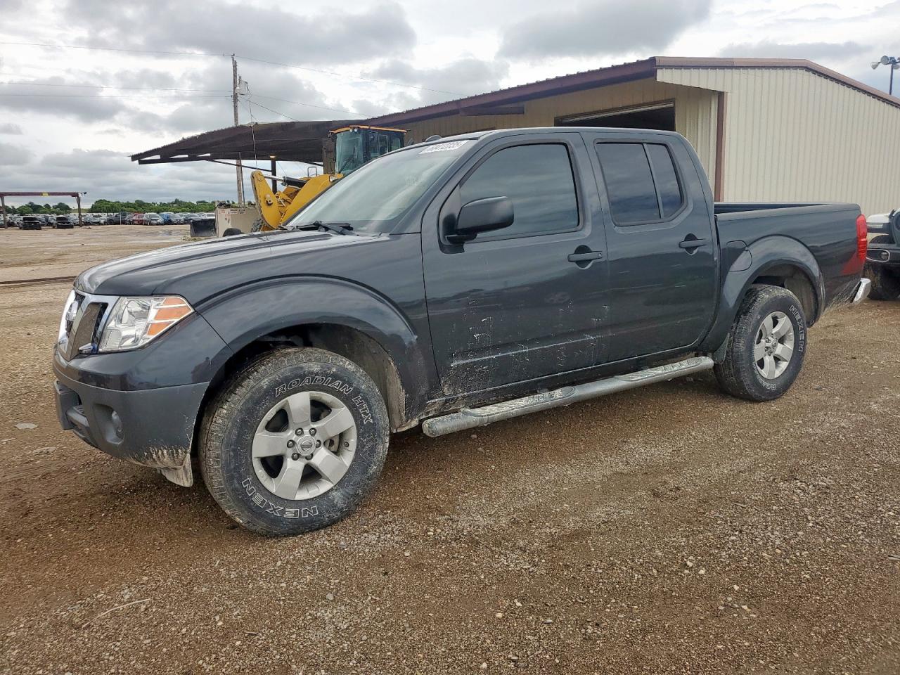 NISSAN FRONTIER S