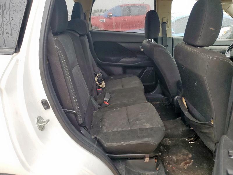 2018 MITSUBISHI OUTLANDER SE #3290404781