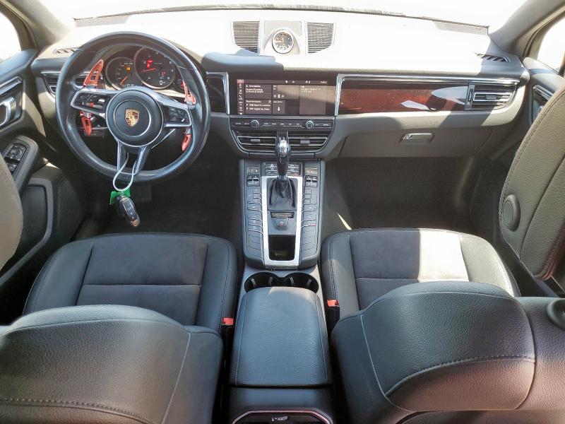 2020 PORSCHE MACAN WP1AA2A58LLB10609