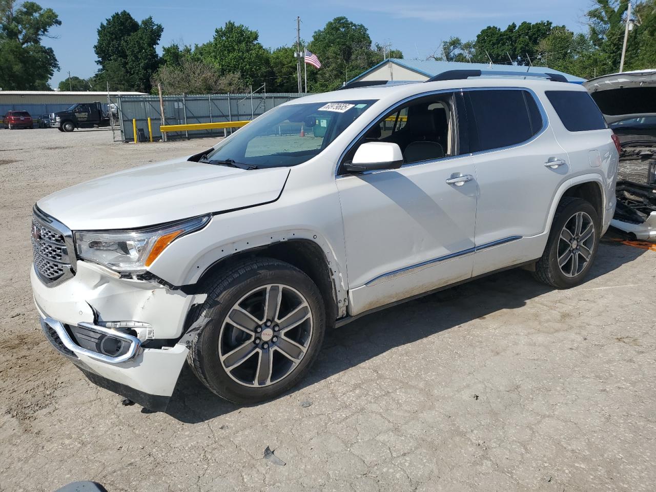 GMC ACADIA DENALI