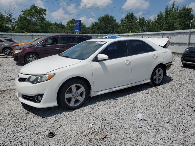 Vin: 4t1bf1fk5eu756098, lot: 62810395, toyota camry l 2014 img_1