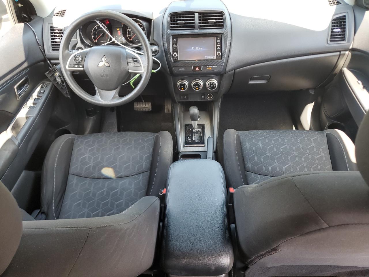 MITSUBISHI OUTLANDER ES