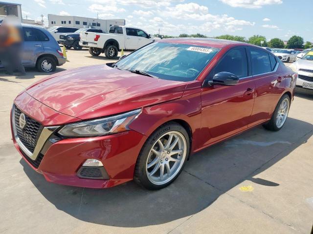 NISSAN ALTIMA SR