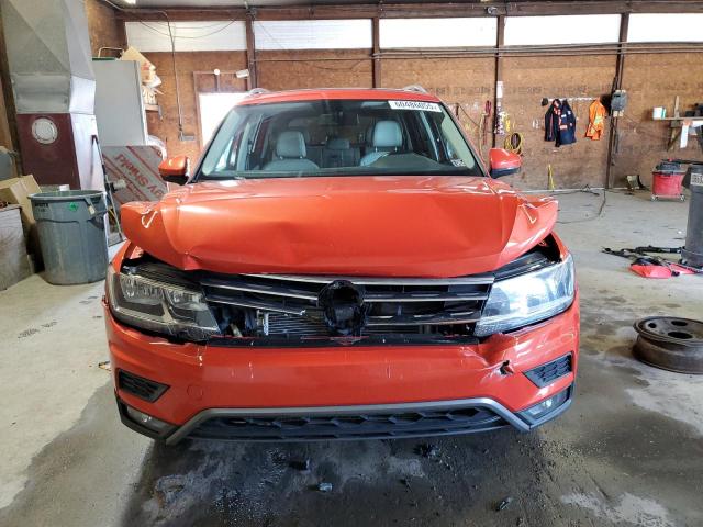 2018 VOLKSWAGEN TIGUAN SE 3VV2B7AXXJM220365