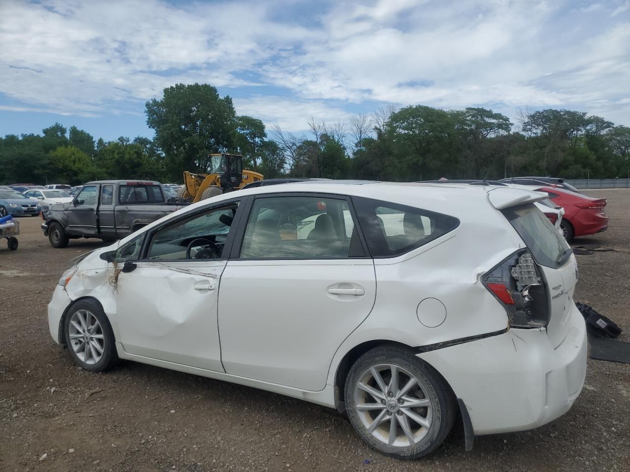 TOYOTA PRIUS V
