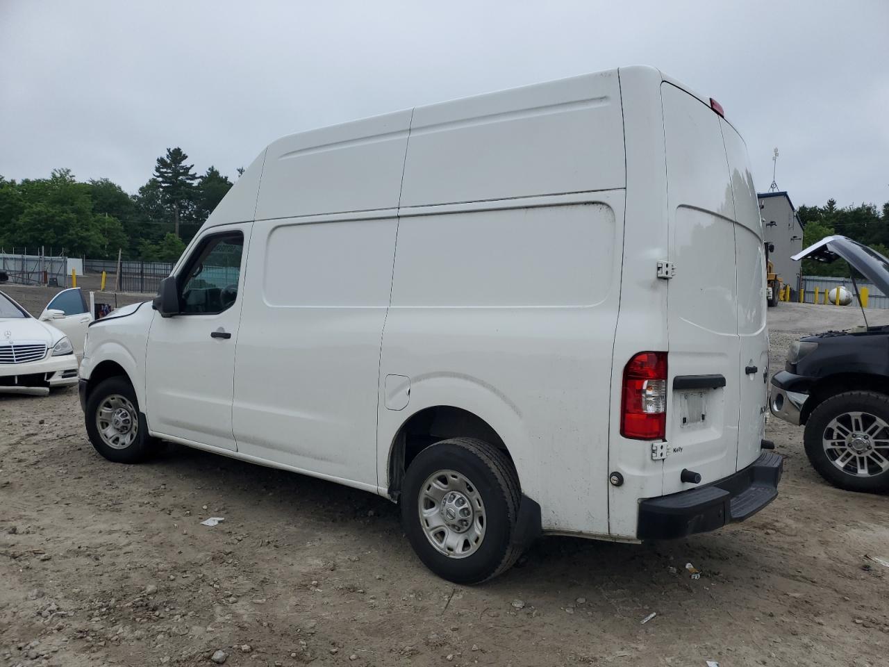 NISSAN NV2500 2500 S