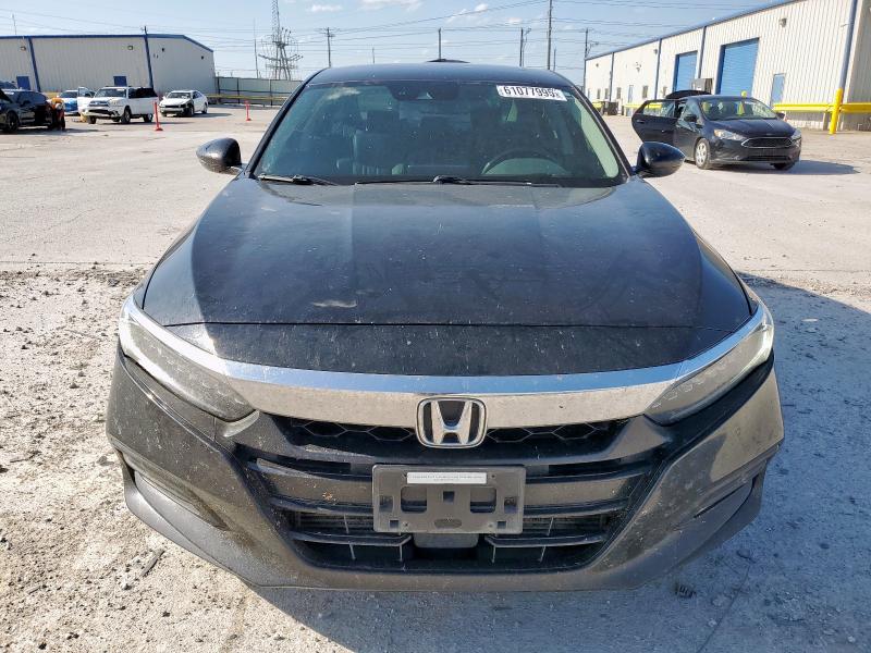2018 HONDA ACCORD TOU 1HGCV1F97JA109014