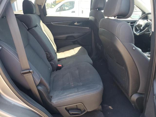 2016 KIA SORENTO LX 5XYPGDA57GG134083