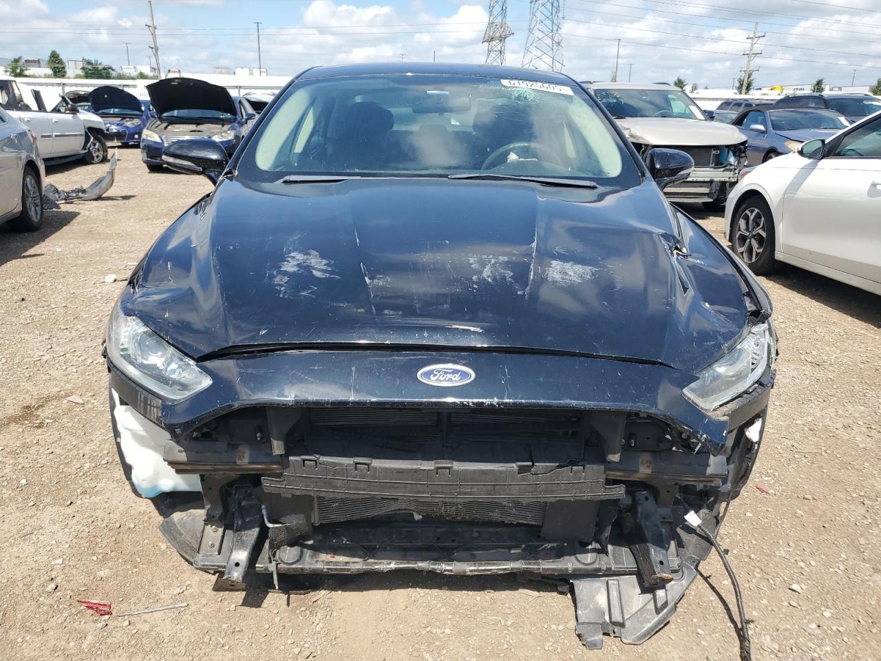 FORD FUSION SE