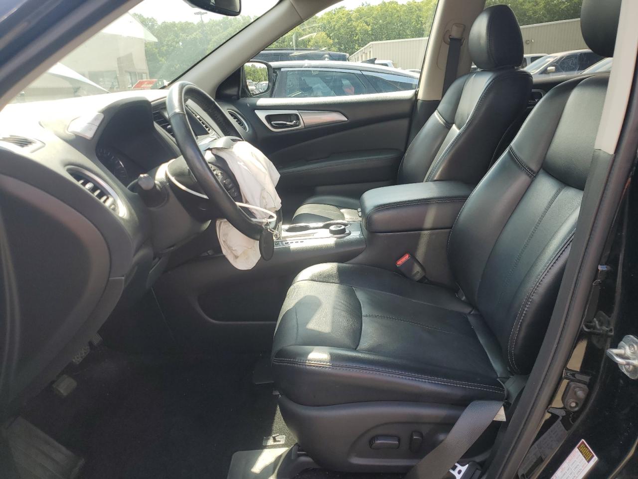 Nissan Pathfinder 2019
