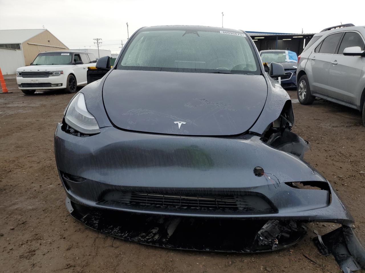 Tesla Model y 2023