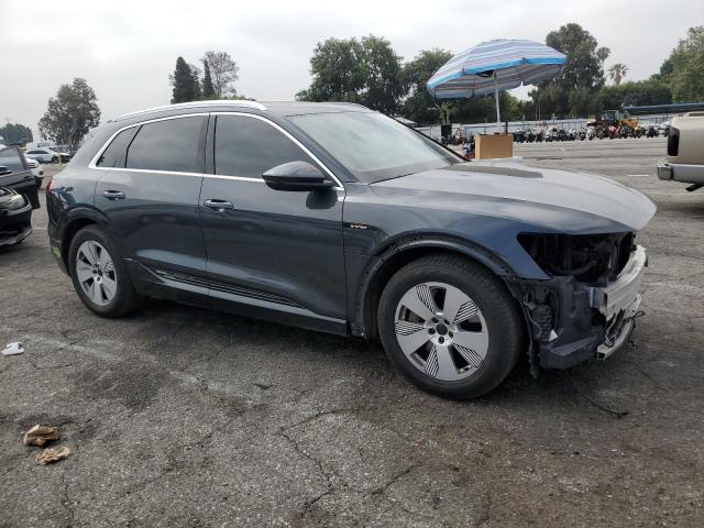 Vin: wa1labge3kb014614, lot: 60864165, audi e-tron premium plus 20194