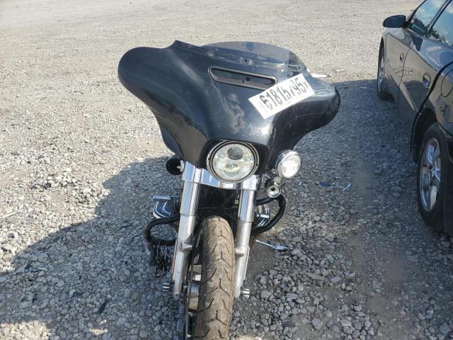 2019 HARLEY-DAVIDSON FLHTCU 1HD1FCC19KB634745