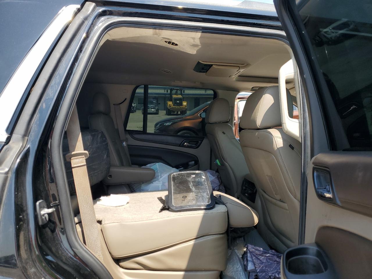 CHEVROLET TAHOE C1500 LTZ