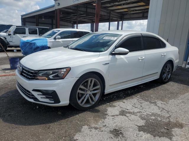 2017 VOLKSWAGEN PASSAT R-L 1VWDT7A35HC034016