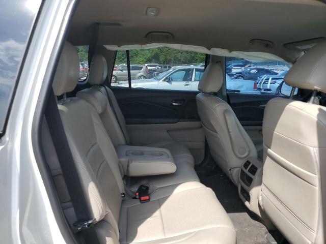 2018 HONDA PILOT LX - 5FNYF5H16JB002155