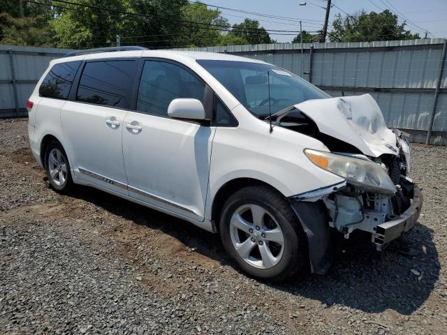 Vin: 5tdkk3dcxcs206419, lot: 60626845, toyota all models le 20124